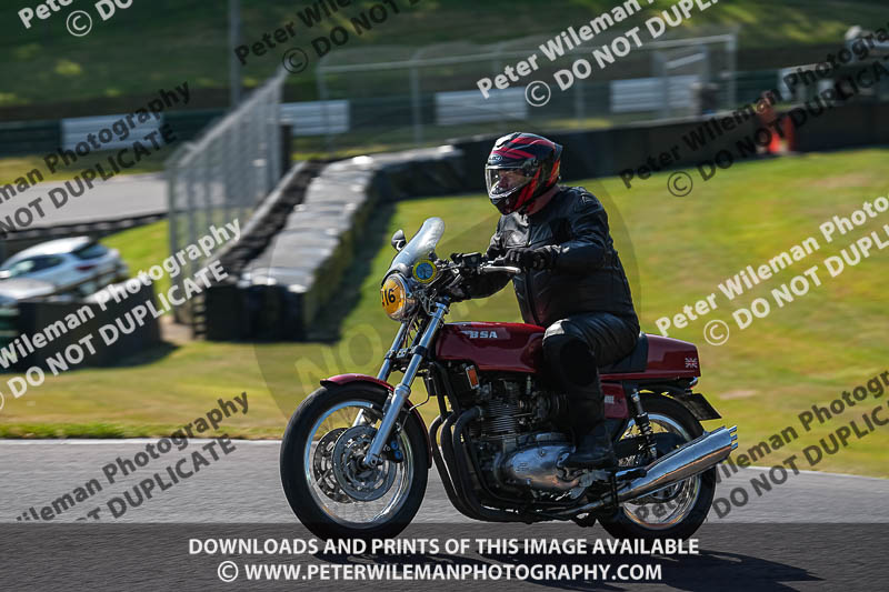 cadwell park;cadwell park photographs;cadwell trackday photographs;enduro digital images;event digital images;eventdigitalimages;peter wileman photography;racing digital images;trackday digital images;trackday photos
